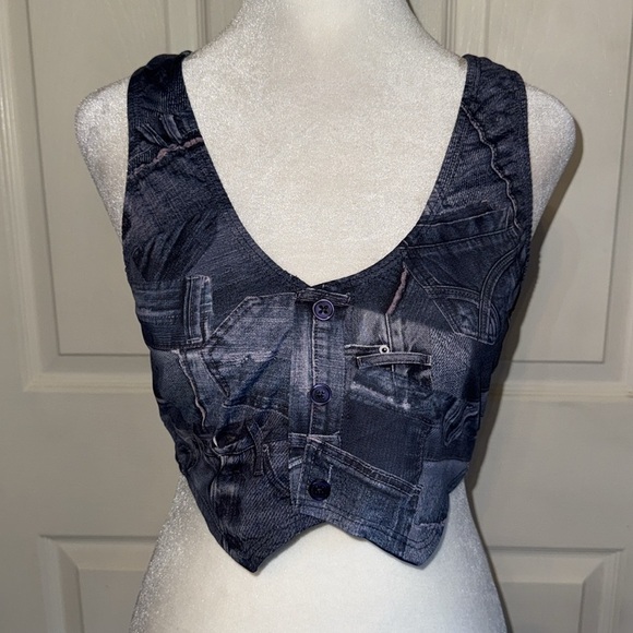 Frankie’s Bikinis Violet Vest Top - Picture 4 of 7